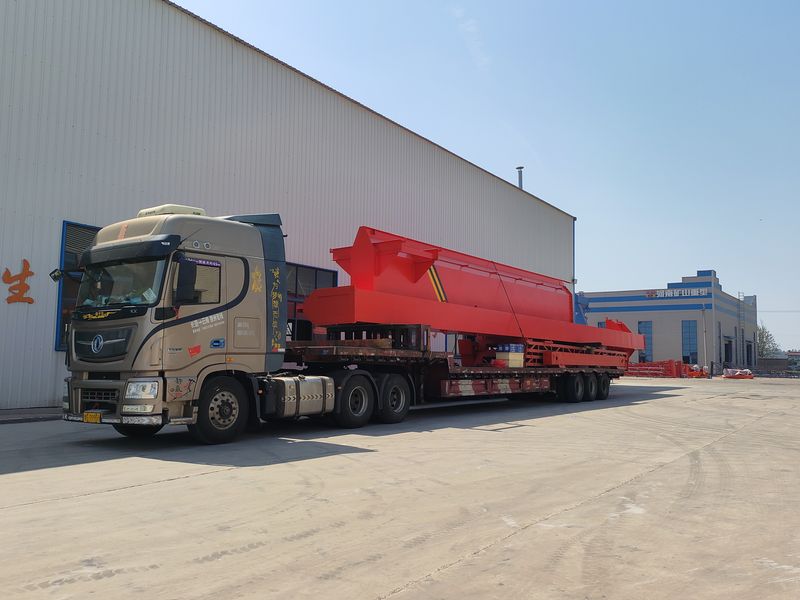 電動葫蘆門式起重機(jī) MHxh16t—32m 制作完成，發(fā)往新疆交付客戶使用。