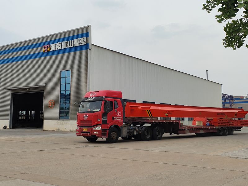 電動葫蘆門式起重機(jī) MHxh10t—20m 制作完成，發(fā)往新疆交付客戶使用。